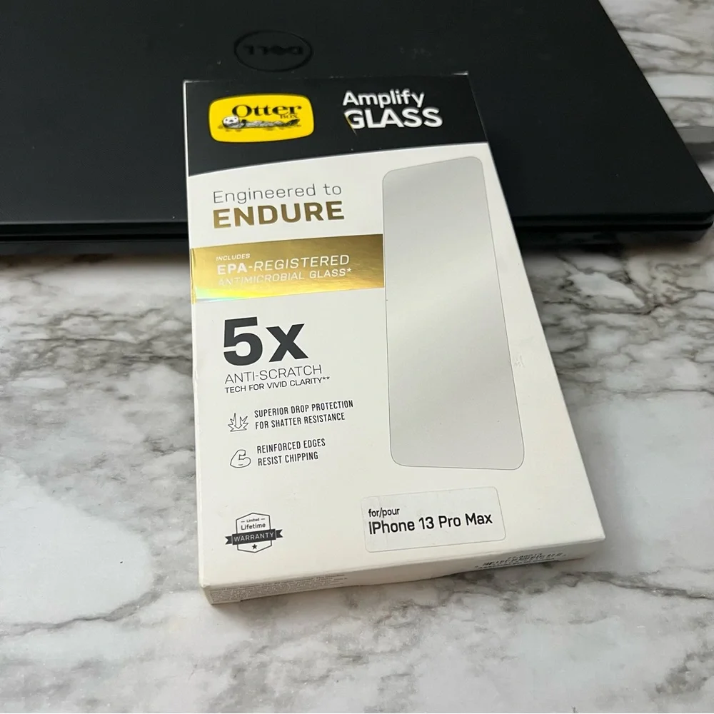 Otter box glass screen protector 13 pro max